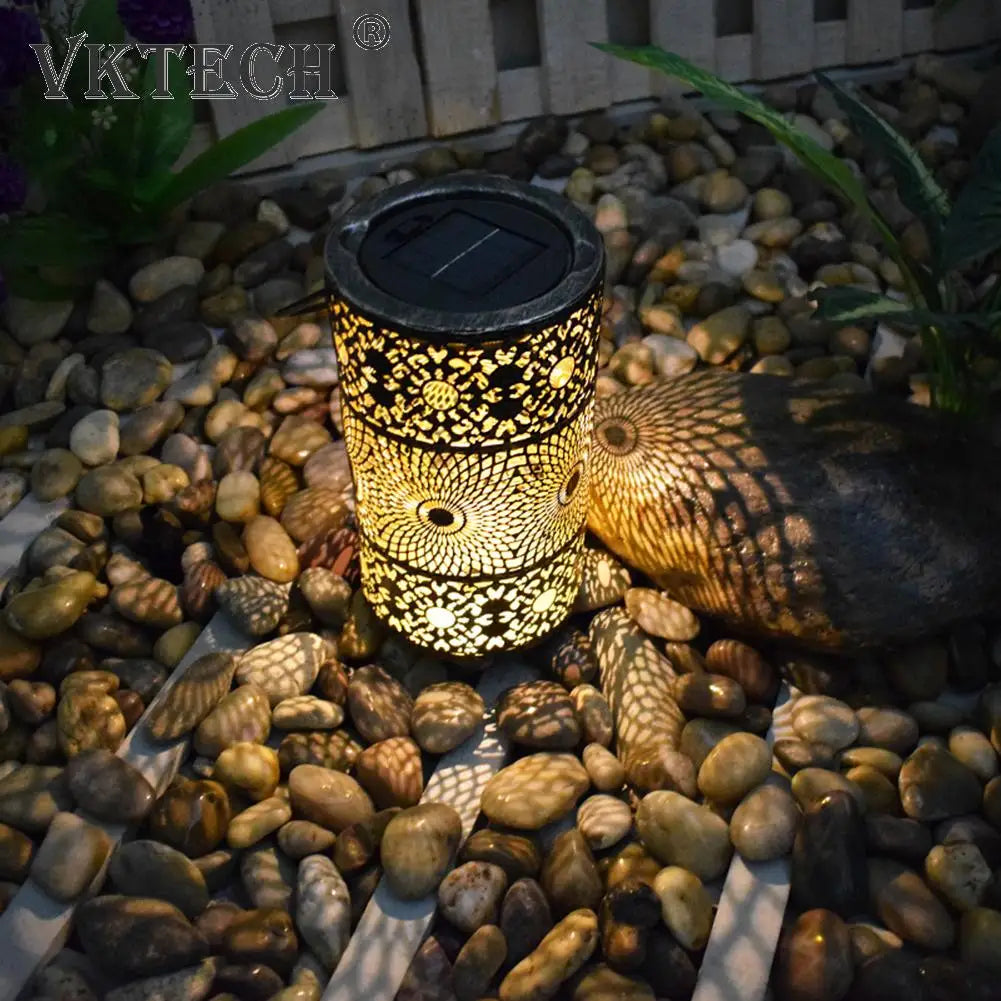 LED Solar Projection Light Wrought Iron Hollow Hanging Outdoor Garden Yard Art Lamps Decorative Landscape Lighting Garden Yard